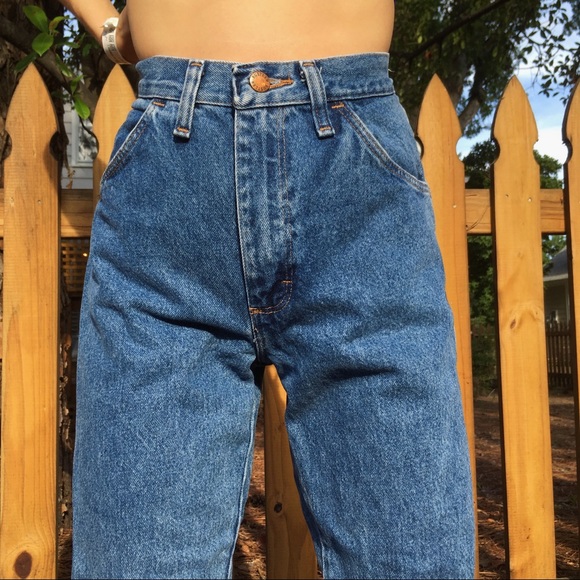 RUSTLER💙 denim high waisted mom jeans - Picture 2 of 5